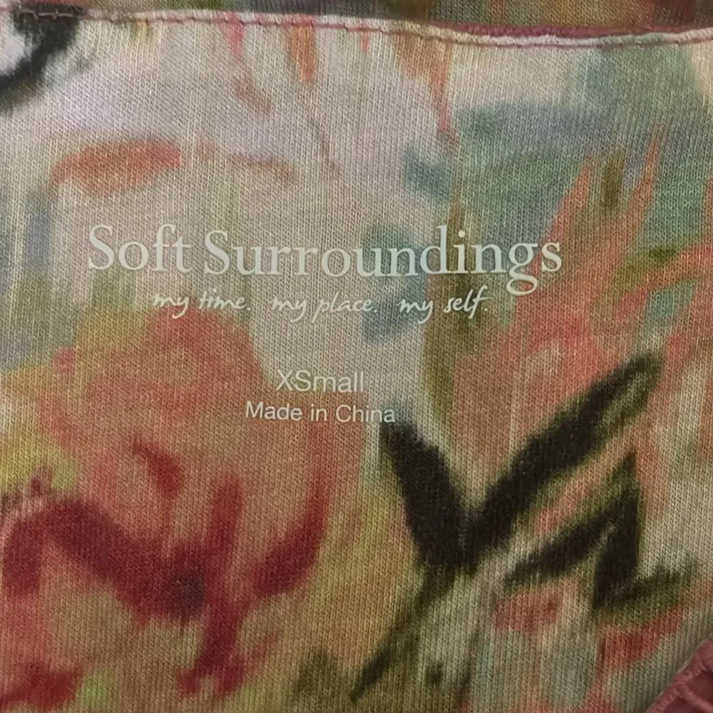 Soft Surrondings Floral Pink and Green Women's Top size XS - Picture 2 of 6